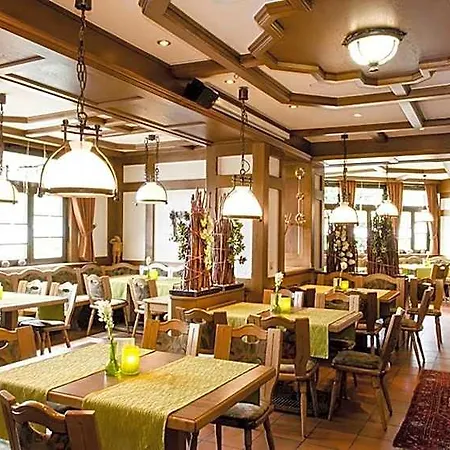 Hotel Schweinsberg 3*
