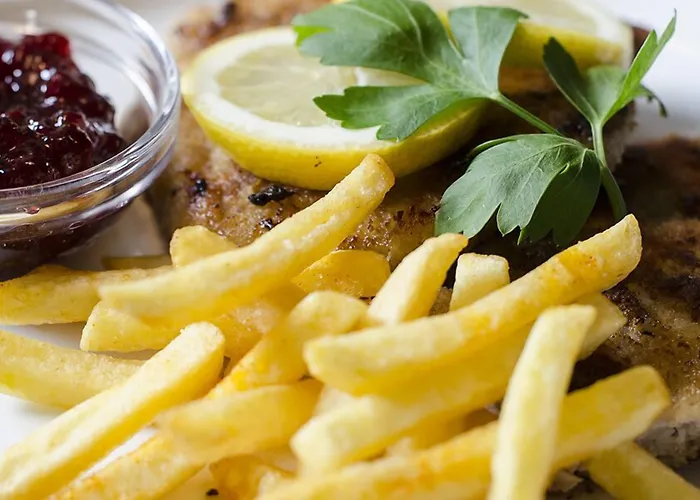 Schweinsberg Szálloda 3*